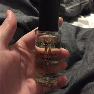 Smashbox primer oil